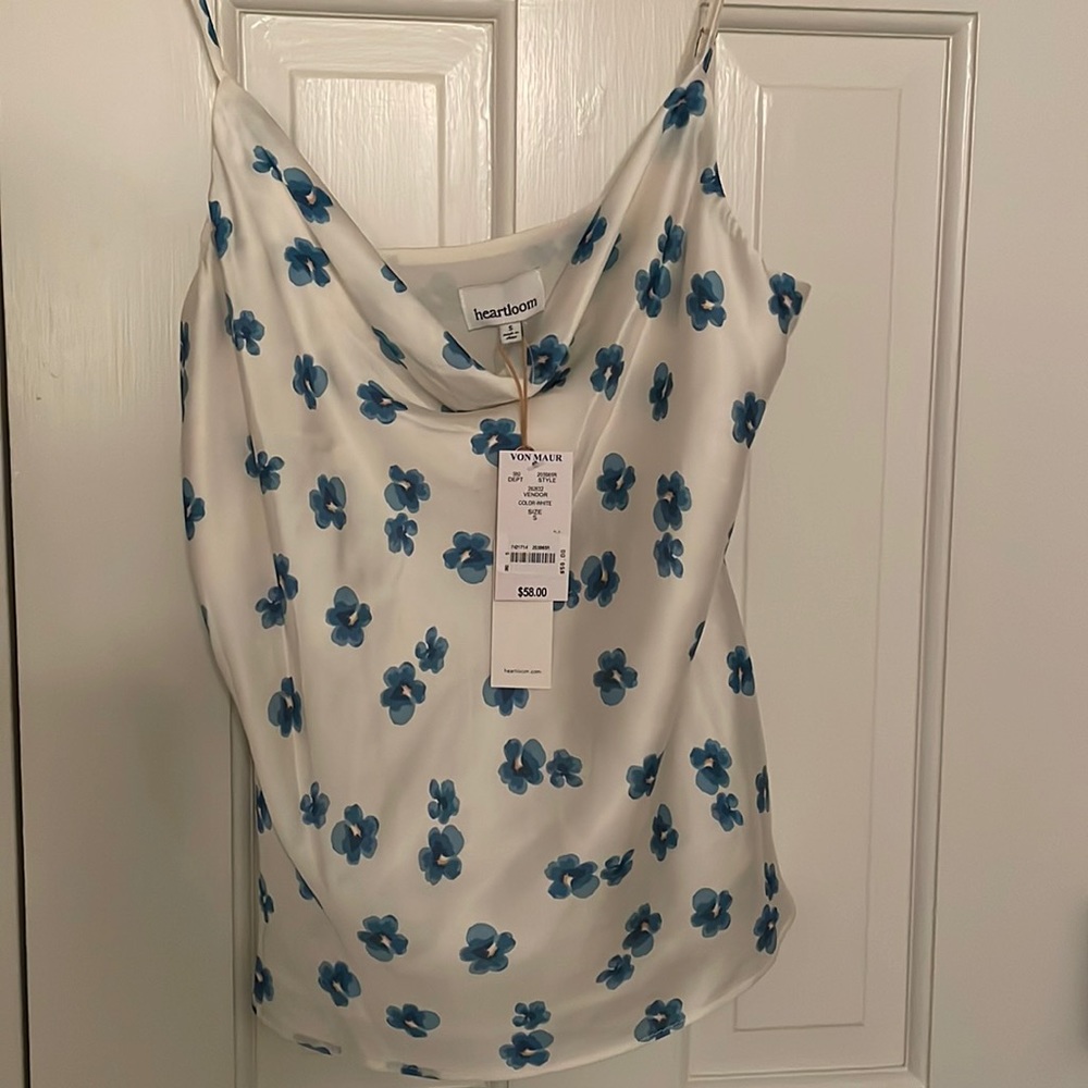 NWT Heartloom Cow Neck Tank Top! Size small - silk
